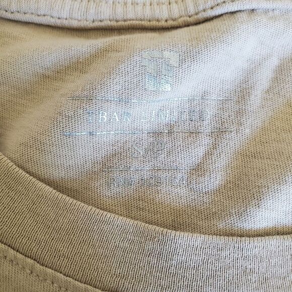 FREE with Purchase Bar Limited Sleeveless Crop Top Size Small - Picture 2 of 5